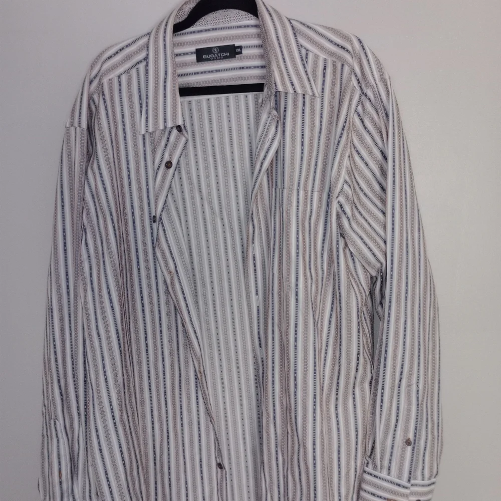 Bugatchi button down - Picture 2 of 3